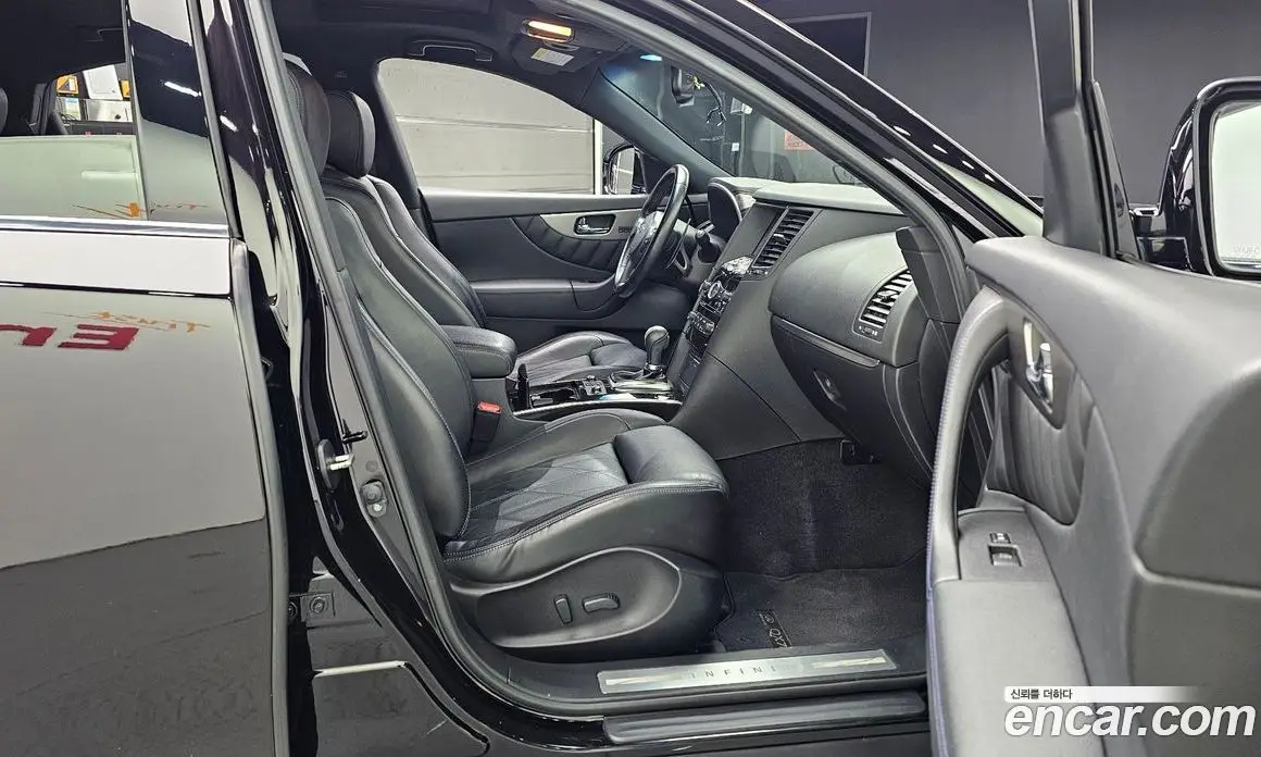 Infiniti QX70 2017 3.7 АКПП, фото 16