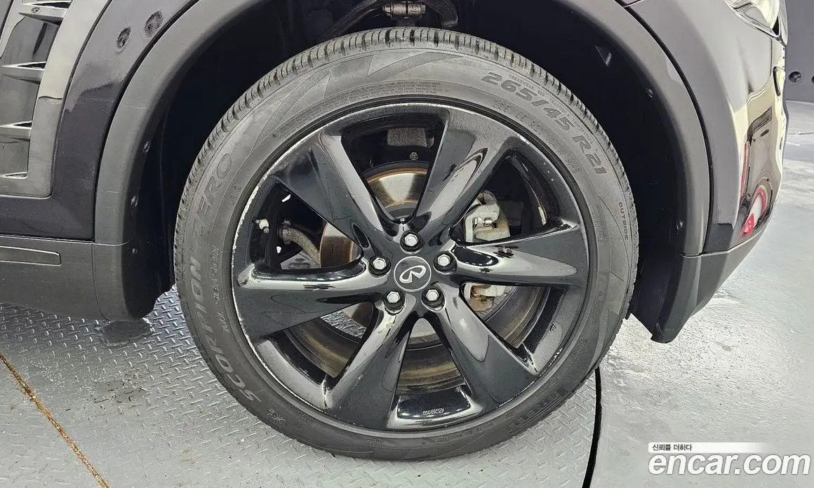 Infiniti QX70 2017 3.7 АКПП, фото 5