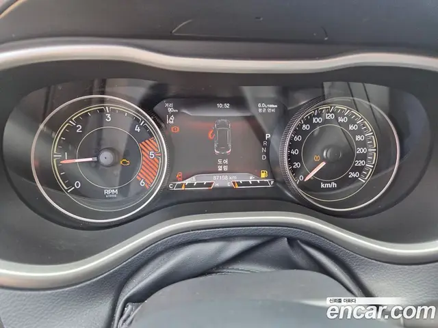 Jeep Cherokee 2014 2.0 АКПП, миниатюра 3