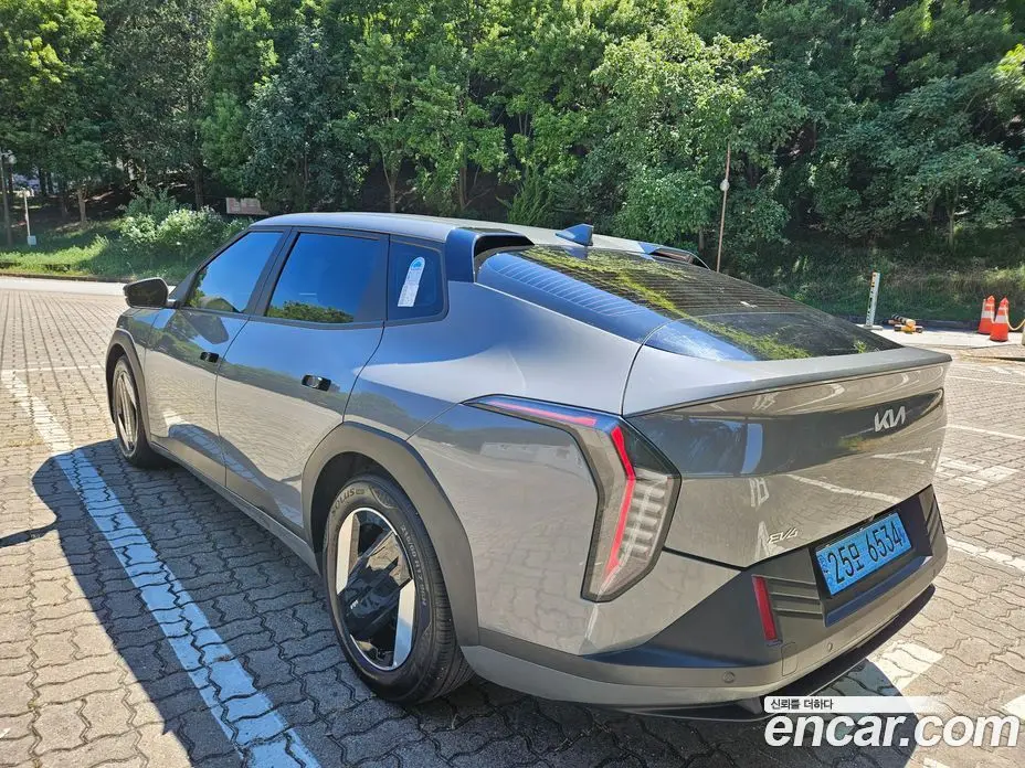 Kia EV4 2025 0.2 АКПП, фото 3