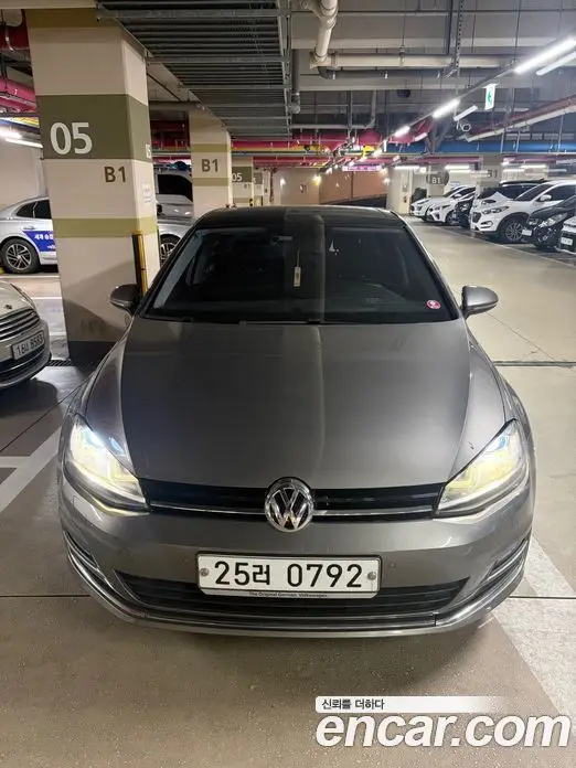 Volkswagen Golf, 2015, 153 000 км