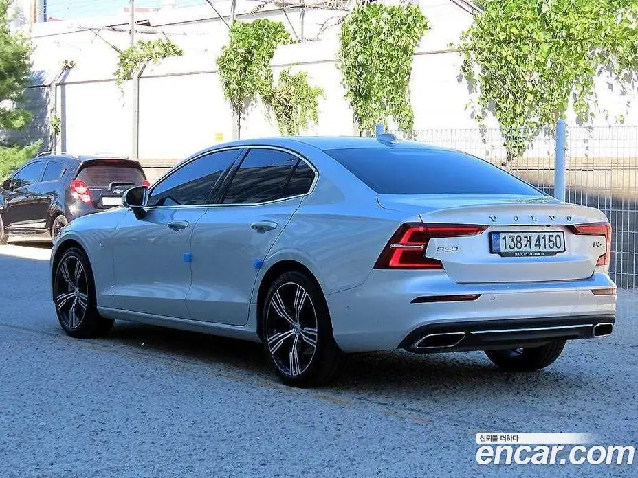 Volvo S60 2021 2.0 АКПП, фото 2 Volvo S60 2021 2.0 АКПП, фото 2