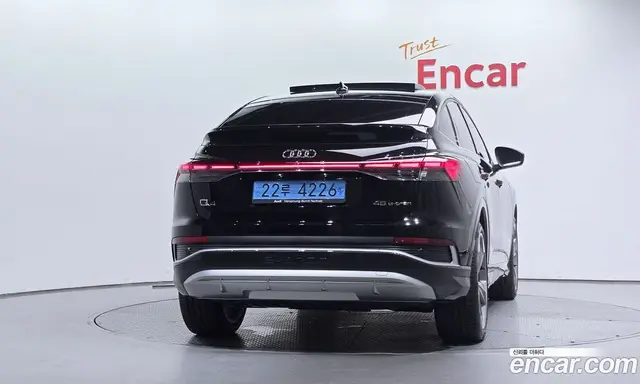Audi Q4 e-tron 2026 0.2 АКПП, миниатюра 4