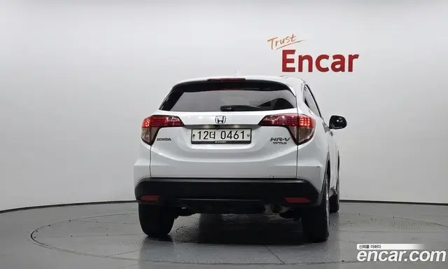 Honda HR-V 2016 1.8 АКПП, миниатюра 4 Honda HR-V 2016 1.8 АКПП, миниатюра 4