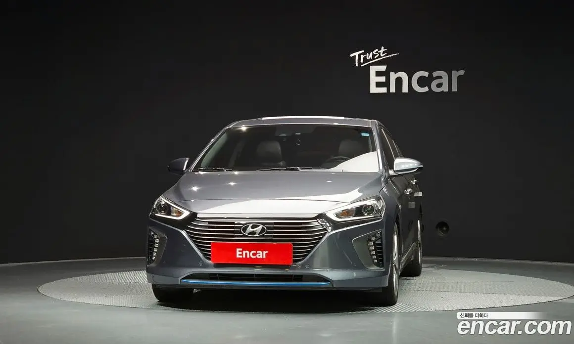 Hyundai Ioniq 2016 1.6 АКПП, фото 3