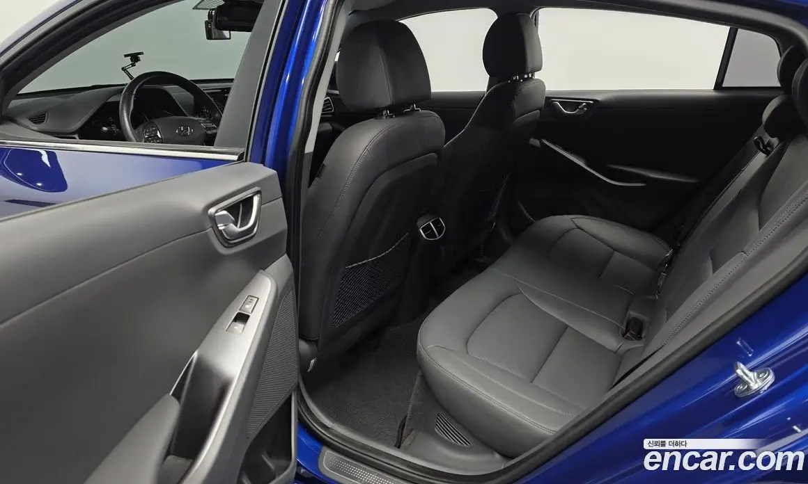 Hyundai Ioniq 2019 1.6 АКПП, фото 15