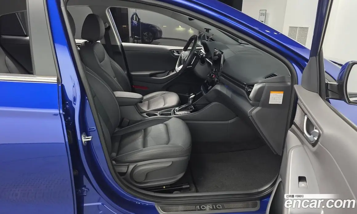Hyundai Ioniq 2019 1.6 АКПП, фото 16