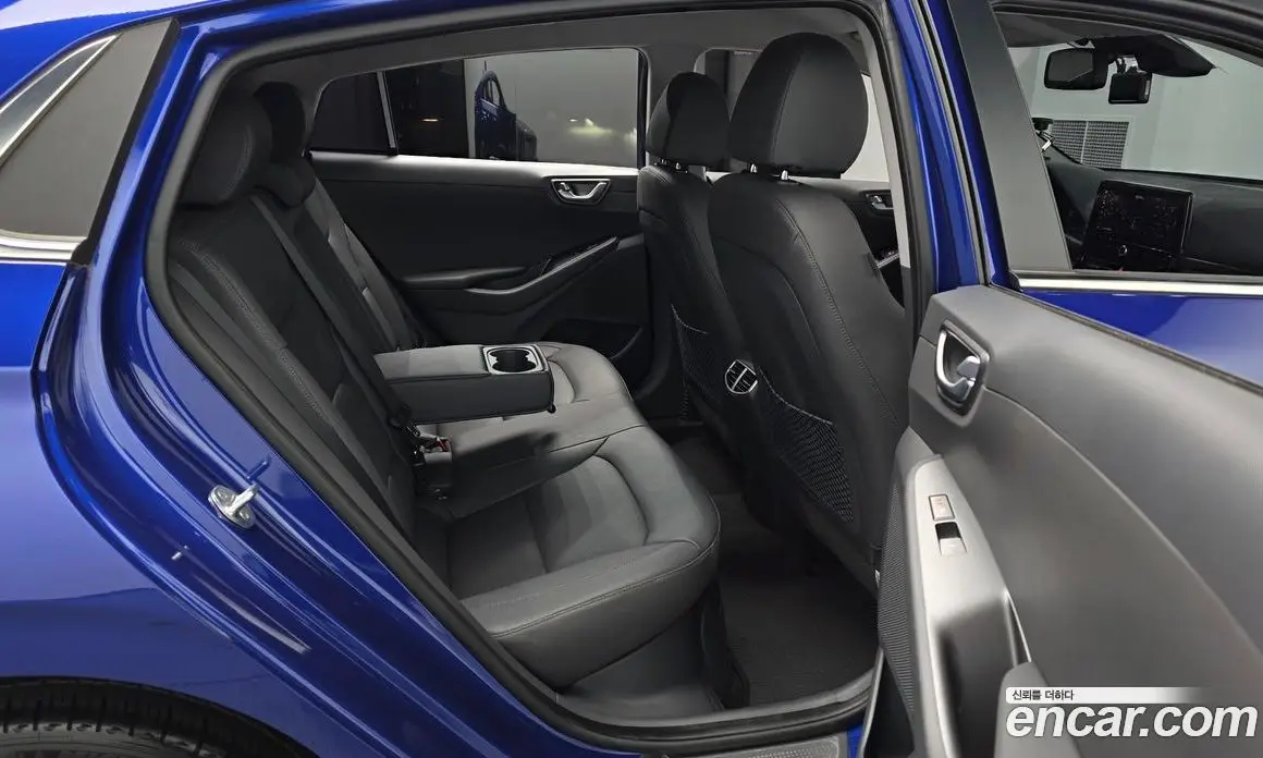 Hyundai Ioniq 2019 1.6 АКПП, фото 17