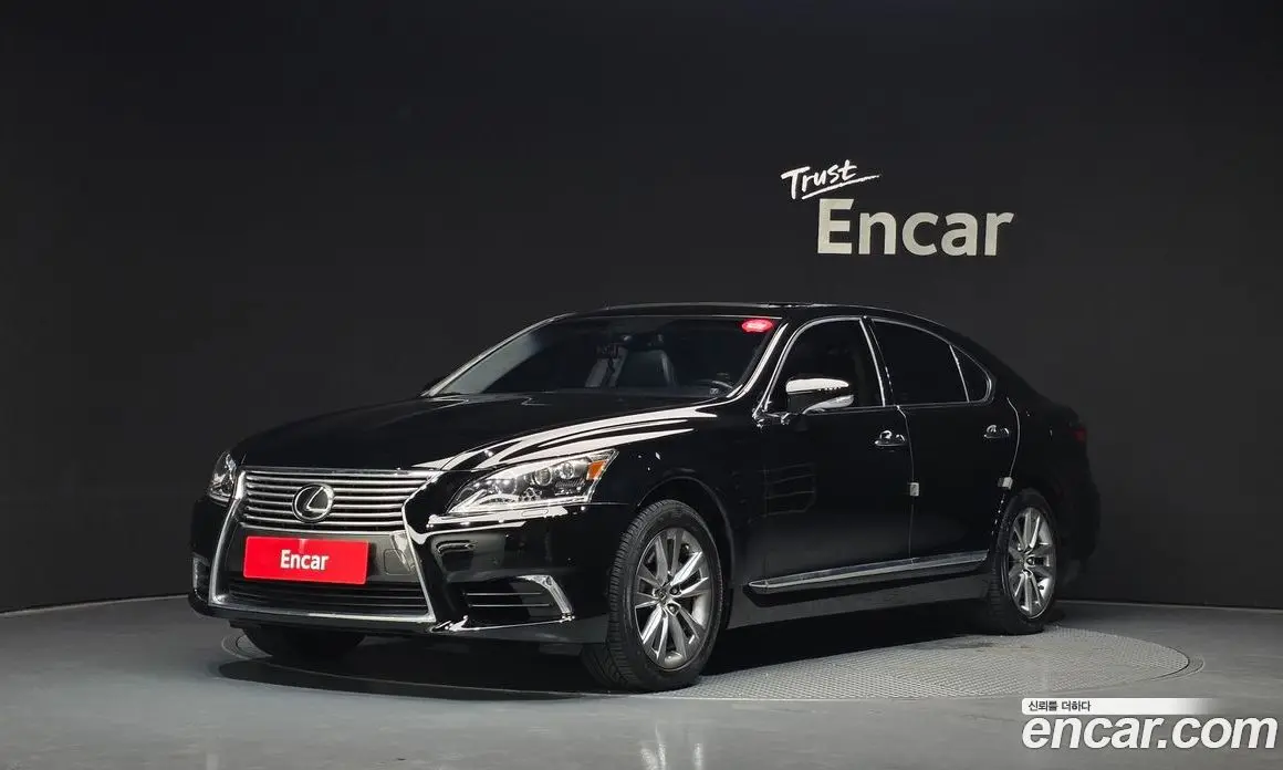 Lexus LS 2016 4.6 АКПП, фото 1 Lexus LS 2016 4.6 АКПП, фото 1