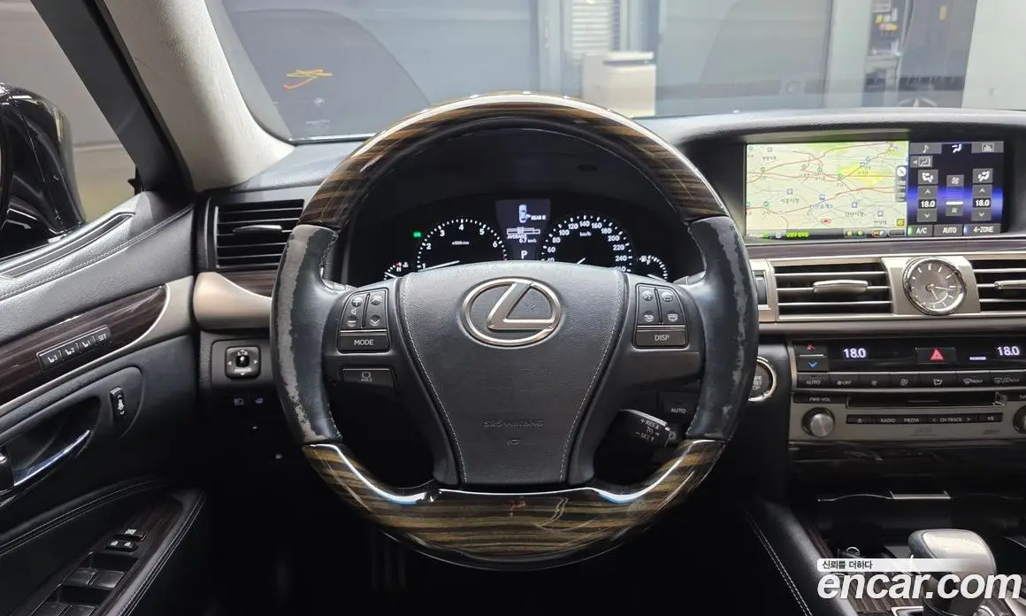 Lexus LS 2016 4.6 АКПП, фото 13 Lexus LS 2016 4.6 АКПП, фото 13