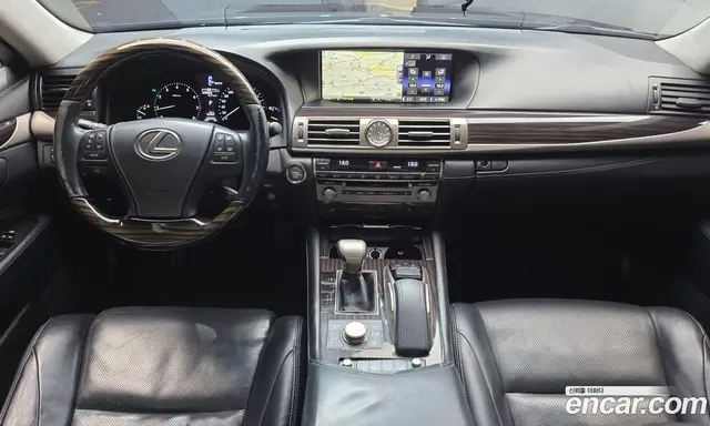 Lexus LS 2016 4.6 АКПП, миниатюра 7 Lexus LS 2016 4.6 АКПП, миниатюра 7