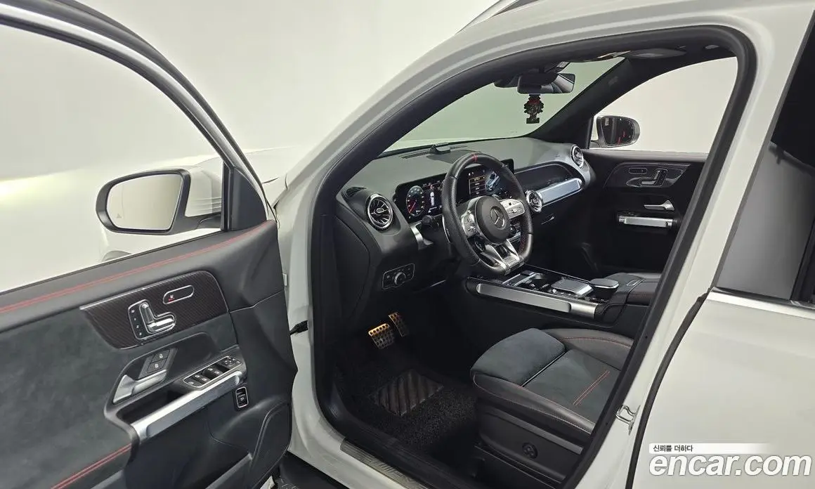 Mercedes-Benz GLB-Class 2022 2.0 АКПП, фото 12