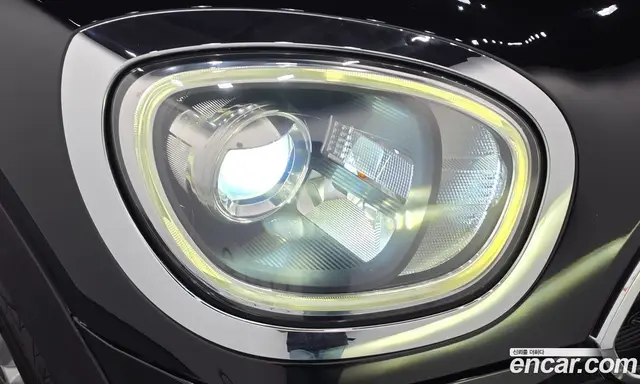Mini Countryman 2018 1.5 АКПП, миниатюра 8