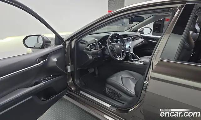Toyota Camry 2018 2.5 АКПП, миниатюра 10