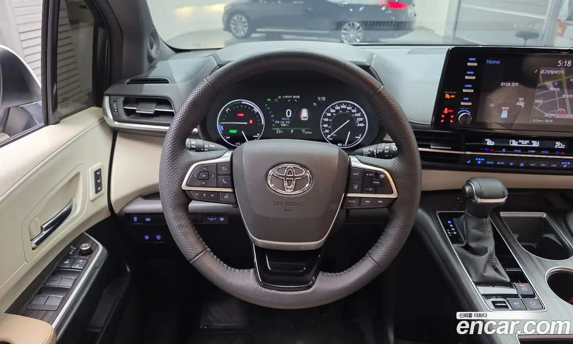 Toyota Sienna 2021 2.5 АКПП, фото 13