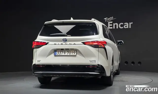 Toyota Sienna 2021 2.5 АКПП, миниатюра 4