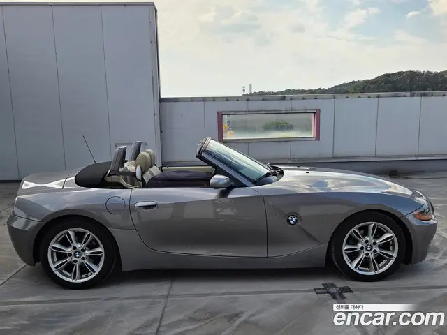 BMW Z4 2003 2.5 АКПП, миниатюра 9
