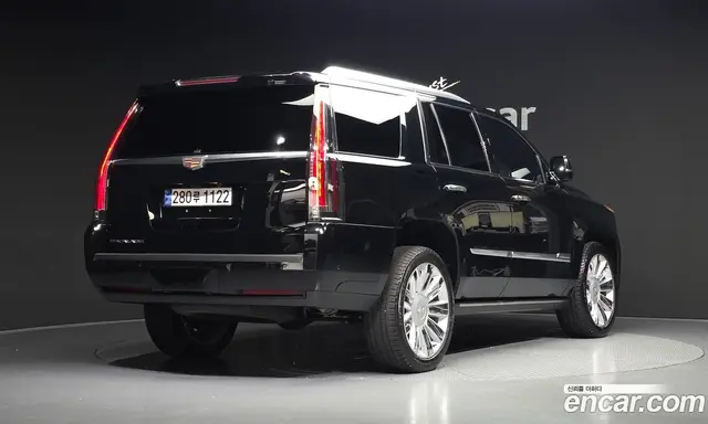 Cadillac Escalade, 2019, 154 392 км