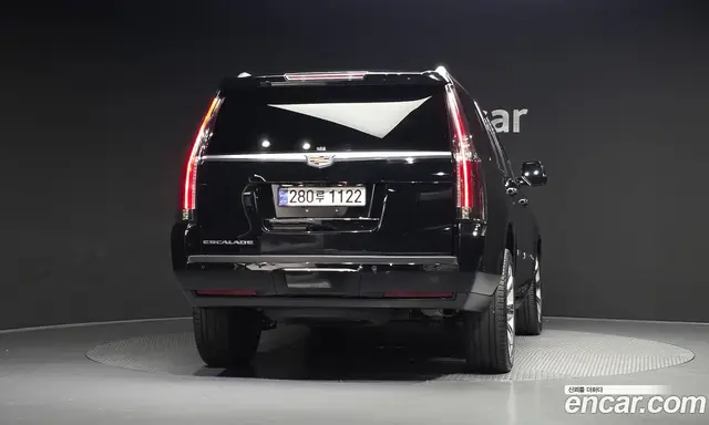 Cadillac Escalade 2019 6.2 АКПП, миниатюра 3