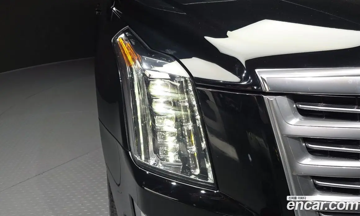 Cadillac Escalade 2019 6.2 АКПП, фото 7