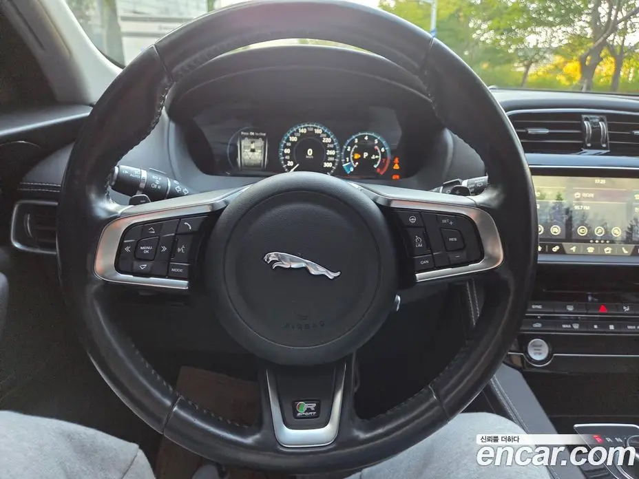 Jaguar F-Pace 2017 3.0 АКПП, фото 13 Jaguar F-Pace 2017 3.0 АКПП, фото 13