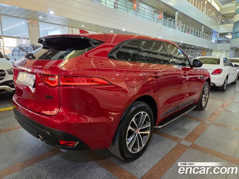 Jaguar F-Pace 2017 3.0 АКПП, фото 16 Jaguar F-Pace 2017 3.0 АКПП, фото 16