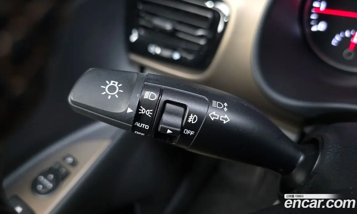 Kia Stonic 2019 1.0 АКПП, фото 19