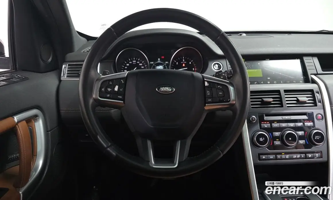 Land Rover Discovery Sport 2017 2.0 АКПП, фото 13