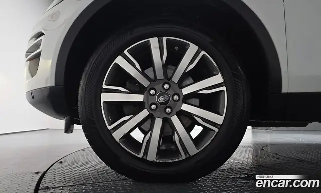 Land Rover Discovery Sport 2017 2.0 АКПП, миниатюра 5