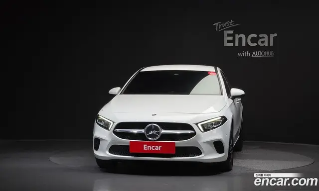 Mercedes-Benz A-Class 2022 2.0 АКПП, миниатюра 3