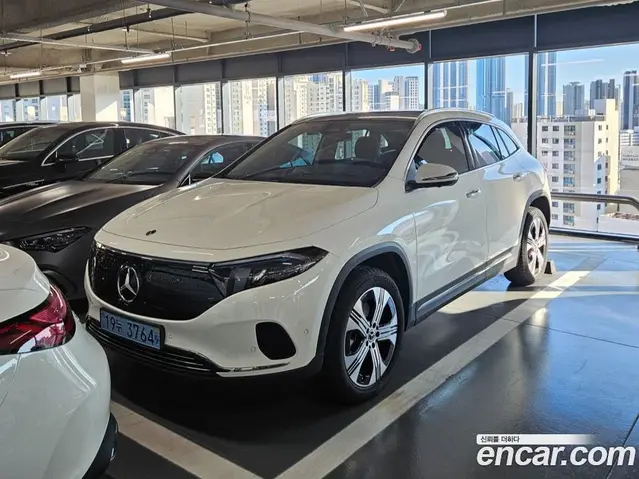 Mercedes-Benz EQA, 2025, 3 100 км
