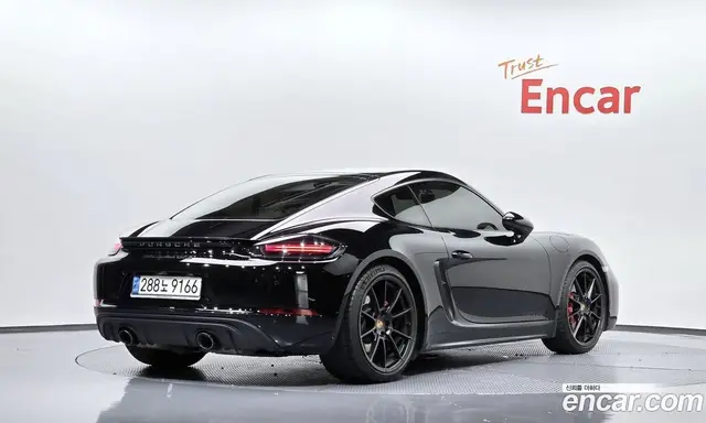 Porsche 718, 2022, 30 491 км