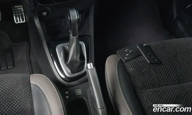 Renault (Samsung) Clio 2018 1.5 АКПП, миниатюра 11