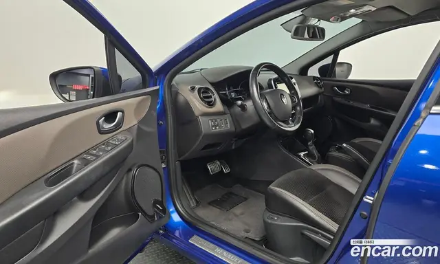 Renault (Samsung) Clio 2018 1.5 АКПП, миниатюра 12