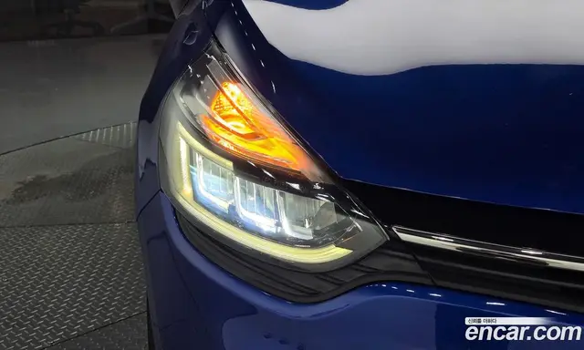 Renault (Samsung) Clio 2018 1.5 АКПП, миниатюра 7