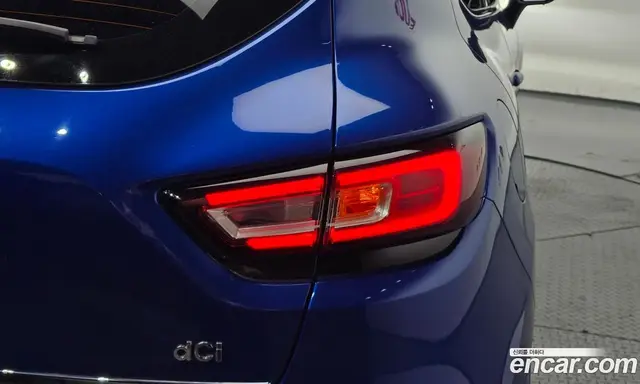 Renault (Samsung) Clio 2018 1.5 АКПП, миниатюра 8