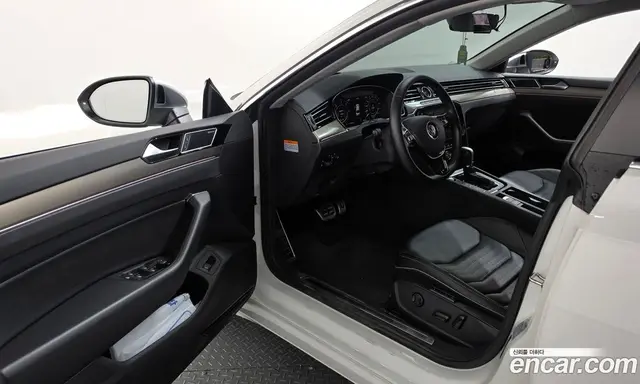 Volkswagen Arteon 2019 2.0 АКПП, миниатюра 10