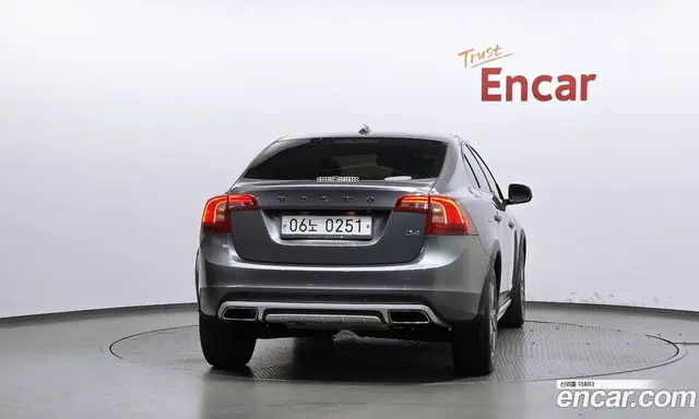 Volvo S60 2016 2.0 АКПП, миниатюра 4
