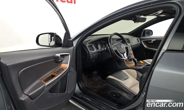 Volvo S60 2016 2.0 АКПП, миниатюра 10