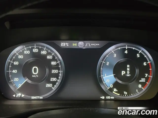 Volvo XC40 2020 2.0 АКПП, миниатюра 8