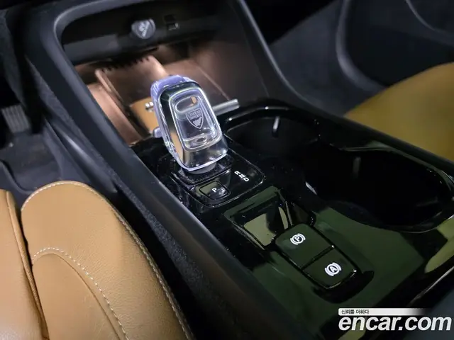 Volvo XC40 2020 2.0 АКПП, миниатюра 10