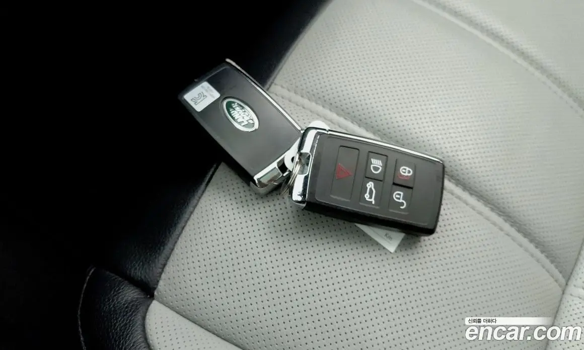 Land Rover Range Rover Evoque 2022 2.0 АКПП, фото 14 Land Rover Range Rover Evoque 2022 2.0 АКПП, фото 14