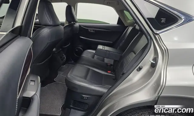 Lexus NX 2016 2.5 АКПП, миниатюра 11 Lexus NX 2016 2.5 АКПП, миниатюра 11