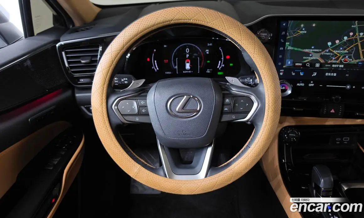 Lexus NX 2025 2.5 АКПП, фото 19