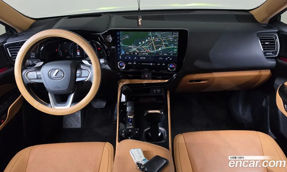 Lexus NX 2025 2.5 АКПП, фото 10