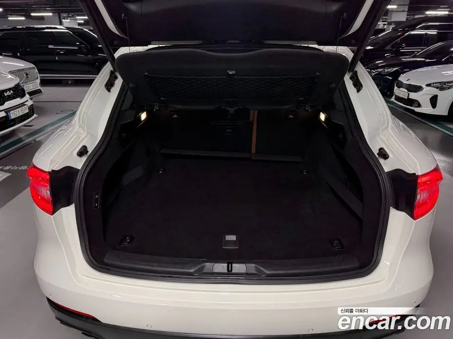Maserati Levante 2016 3.0 АКПП, фото 18
