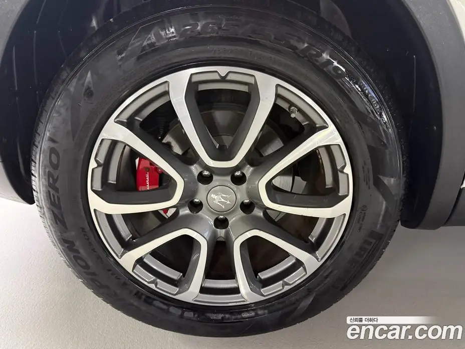 Maserati Levante 2016 3.0 АКПП, фото 19
