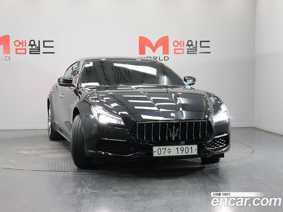 Maserati Quattroporte 2018 3.0 АКПП, фото 3