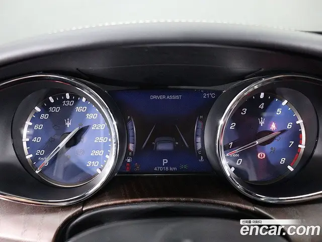Maserati Quattroporte 2018 3.0 АКПП, миниатюра 6