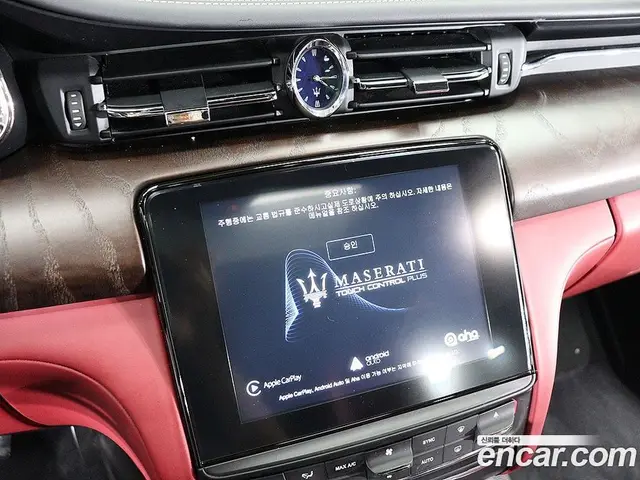 Maserati Quattroporte 2018 3.0 АКПП, миниатюра 8